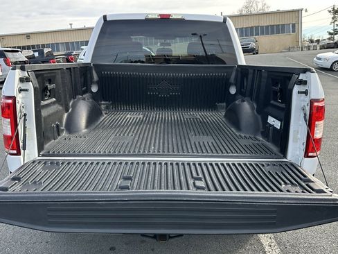 Used 2020 Ford F150 XLT image 8