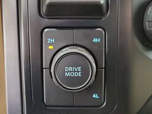 Used 2023 Ford F150 XLT AWD/4WD image 31