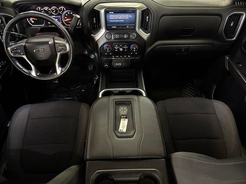 Used 2021 Chevrolet Silverado 1500 LT Trail Boss w/ Bed Protection Package AWD/4WD image 3