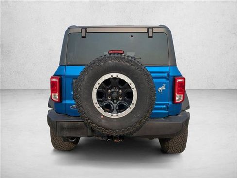 Used 2023 Ford Bronco Big Bend w/ Sasquatch Package AWD/4WD image 6