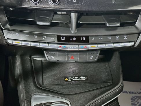 Used 2021 Cadillac CT4 Luxury w/ Sun And Sound Package AWD/4WD image 16