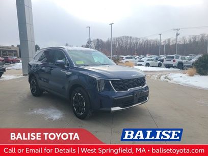 Used 2024 Kia Sorento S w/ Panoramic Sunroof Package