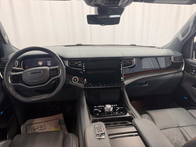 Used 2024 Jeep Grand Wagoneer Series III w/ Rear Seat Video Group 1 AWD/4WD image 4