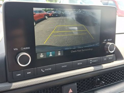 Used 2024 Honda CR-V LX image 18
