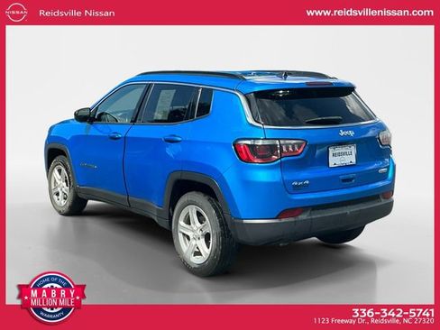 Used 2024 Jeep Compass Latitude AWD/4WD image 4