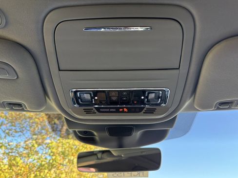 Used 2020 Lincoln Aviator Reserve w/ Equipment Group 202A image 25