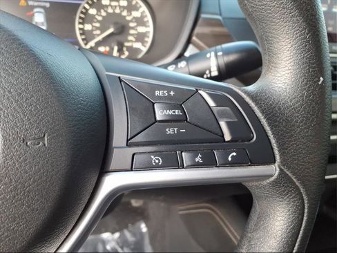 Used 2023 Nissan Altima 2.5 SV image 22