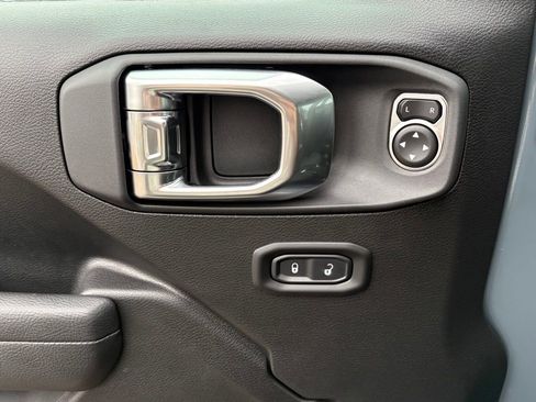 New 2026 Jeep Wrangler Sport AWD/4WD image 19