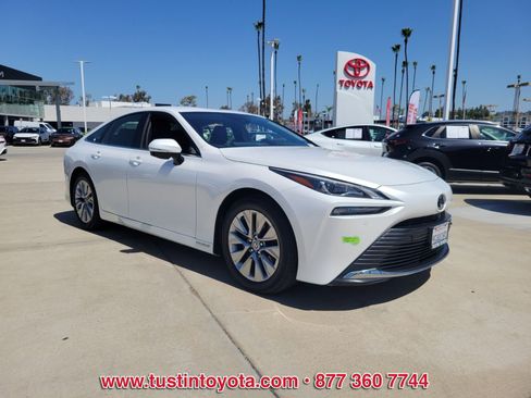 Certified 2023 Toyota Mirai w/ Advanced Technology Package RWD image 2