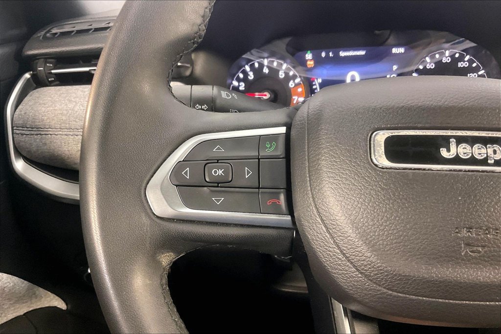 Used 2024 Jeep Compass Latitude AWD/4WD image 22