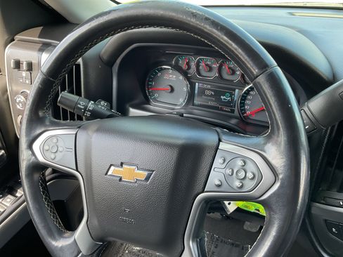 Used 2018 Chevrolet Silverado 1500 LT w/ Texas Edition AWD/4WD image 12