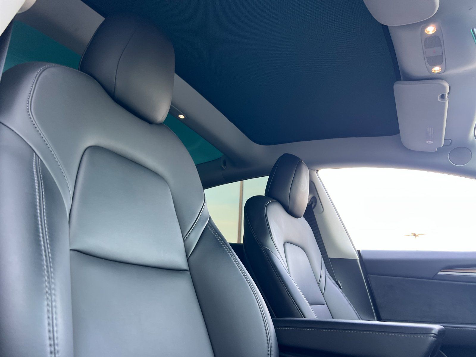 Used 2022 Tesla Model 3 Long Range AWD/4WD image 16