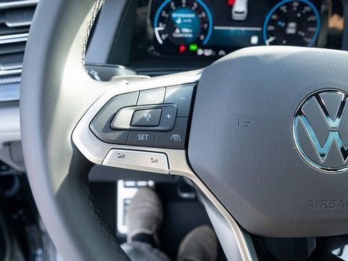 New 2026 Volkswagen Atlas Cross Sport SEL R-Line image 24