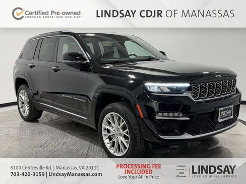 Certified 2022 Jeep Grand Cherokee Summit w/ Luxury Tech Group V AWD/4WD image 1