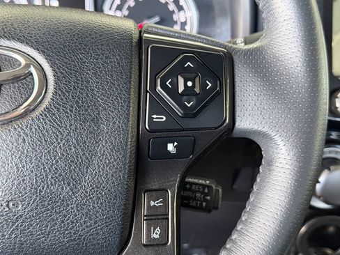 Certified 2021 Toyota 4Runner TRD Off-Road Premium w/ Moonroof Package AWD/4WD image 27