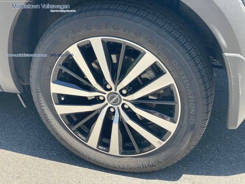 Used 2023 Nissan Pathfinder Platinum AWD/4WD image 31