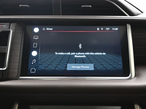 Used 2022 GMC Yukon XL Denali image 31