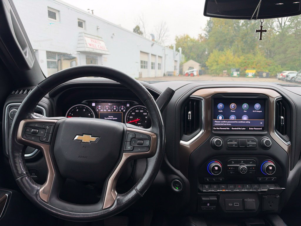 Used 2022 Chevrolet Silverado 3500 High Country w/ Safety Package II AWD/4WD image 23