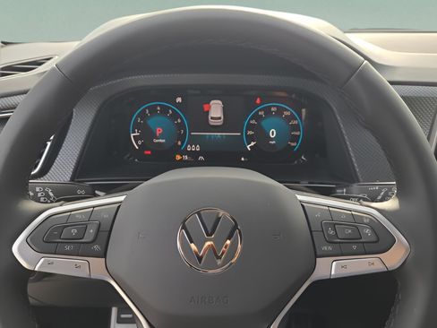 New 2026 Volkswagen Atlas Cross Sport SEL R-Line image 26