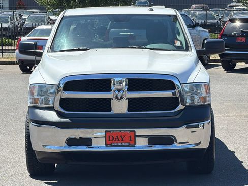 Used 2014 RAM 1500 ST w/ SXT Appearance Group AWD/4WD image 10