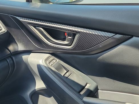 Used 2023 Subaru Crosstrek 2.0i Premium image 16