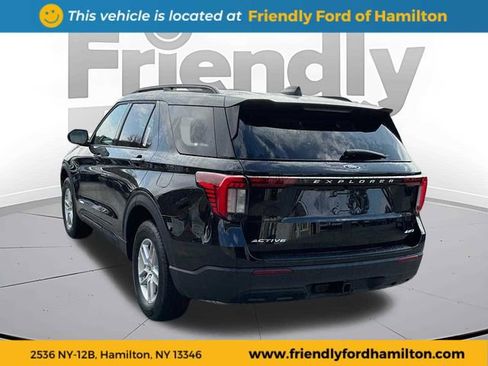 Used 2026 Ford Explorer Active AWD/4WD image 6