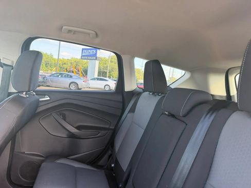 Used 2018 Ford Escape SE AWD/4WD image 36