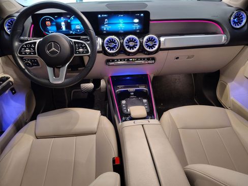 Used 2022 Mercedes-Benz GLB 250 4MATIC image 15