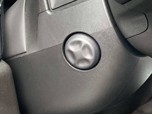 Used 2023 Chevrolet Silverado 1500 LTZ w/ Technology Package image 31