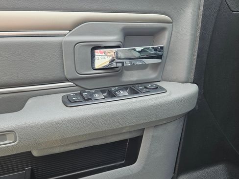 Used 2019 RAM 1500 Big Horn image 17