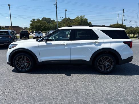New 2025 Ford Explorer ST w/ Sun And Sound Package RWD image 6