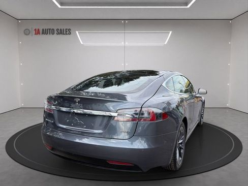 Used 2018 Tesla Model S 100D image 5