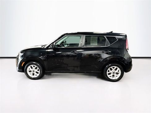 Used 2024 Kia Soul LX w/ Option Group 015 image 4
