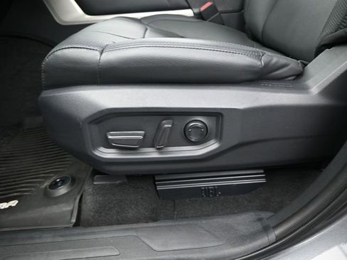 Used 2023 Toyota Tundra Limited image 13