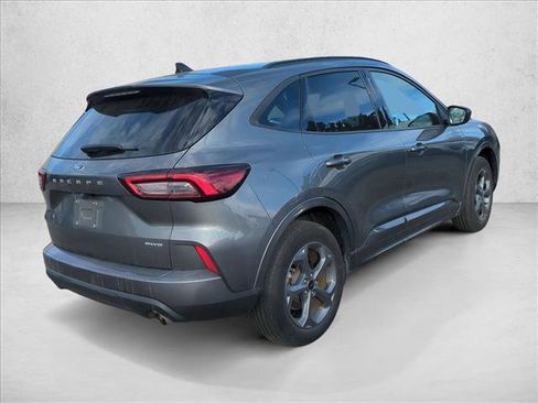 Used 2024 Ford Escape ST-Line image 5