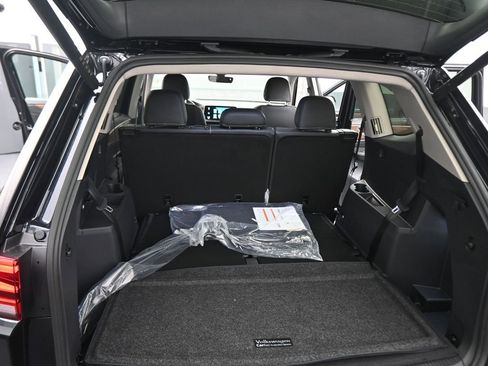 New 2026 Volkswagen Atlas SE AWD/4WD image 40