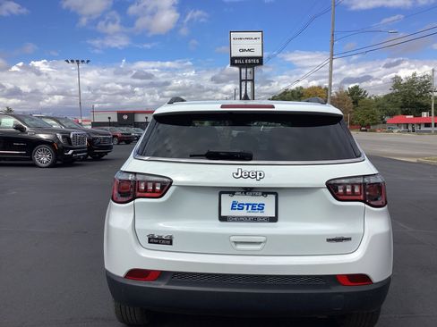 Used 2022 Jeep Compass Latitude w/ Convenience Group image 5