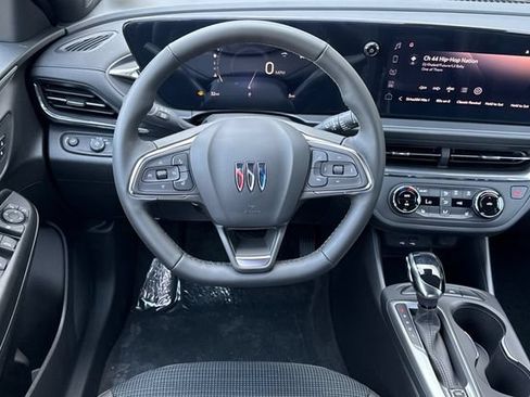 New 2026 Buick Envista Preferred w/ Convenience I Package FWD image 15