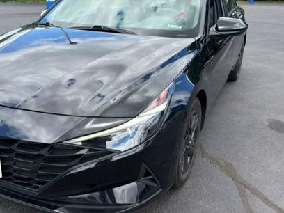Used 2021 Hyundai Elantra SEL