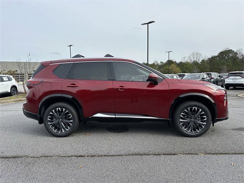 New 2026 Nissan Rogue Platinum image 9