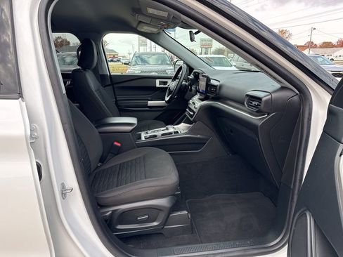 Used 2021 Ford Explorer XLT w/ Class III Trailer Tow Package image 28