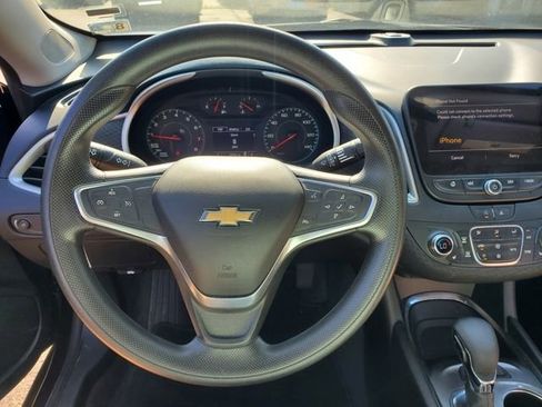 Used 2022 Chevrolet Malibu LT image 13