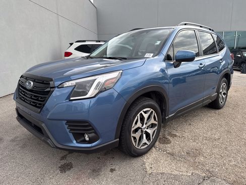 Certified 2024 Subaru Forester Premium AWD/4WD image 13