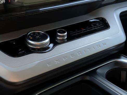 New 2026 Ford Expedition Max Active RWD image 39