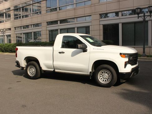 Used 2023 Chevrolet Silverado 1500 W/T RWD image 2