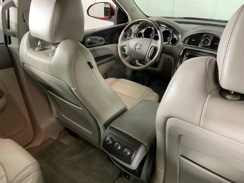 Used 2017 Buick Enclave Leather FWD image 36
