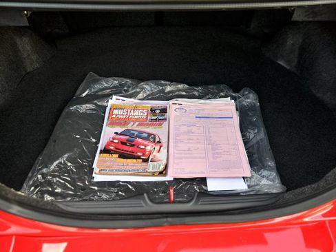 Used 2003 Ford Mustang Mach 1 RWD image 27