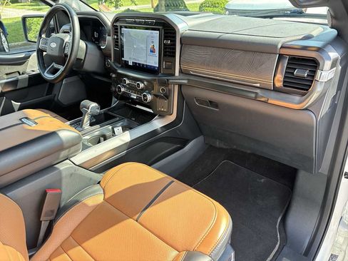 Used 2023 Ford F150 Platinum AWD/4WD image 29