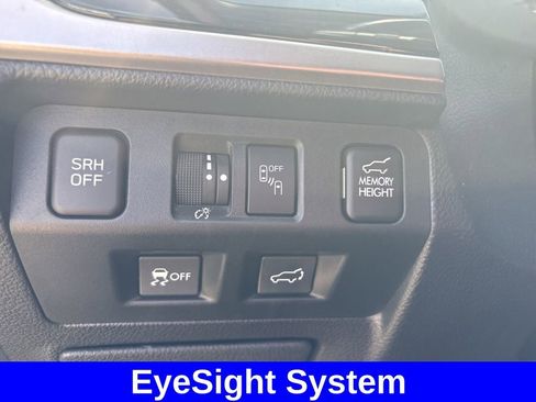 Used 2018 Subaru Forester 2.5i Touring AWD/4WD image 26