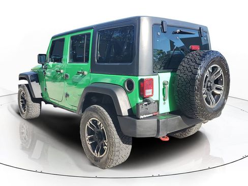 Used 2015 Jeep Wrangler Unlimited Sport w/ Connectivity Group AWD/4WD image 6